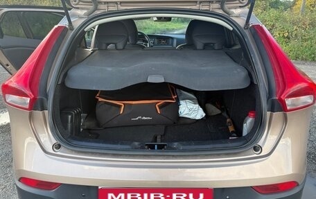 Volvo V40 Cross Country I, 2015 год, 1 550 000 рублей, 3 фотография