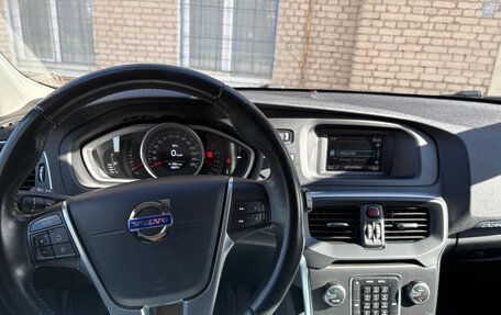 Volvo V40 Cross Country I, 2015 год, 1 550 000 рублей, 18 фотография