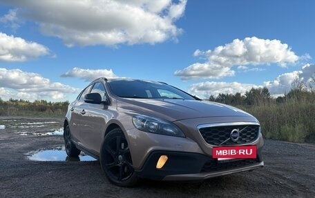 Volvo V40 Cross Country I, 2015 год, 1 550 000 рублей, 16 фотография