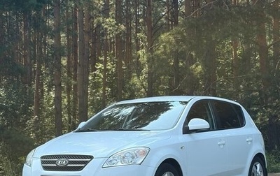 KIA cee'd I рестайлинг, 2009 год, 650 000 рублей, 1 фотография