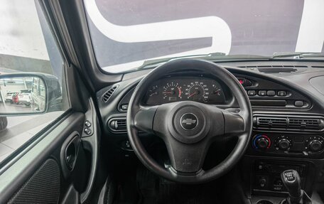 Chevrolet Niva I рестайлинг, 2015 год, 729 900 рублей, 11 фотография