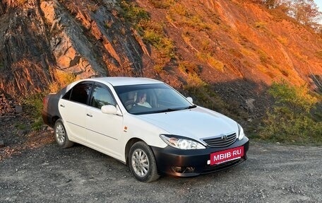 Toyota Camry V40, 2004 год, 450 000 рублей, 3 фотография