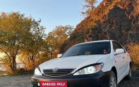 Toyota Camry V40, 2004 год, 450 000 рублей, 2 фотография