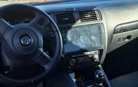 Volkswagen Jetta VI, 2012 год, 725 000 рублей, 4 фотография