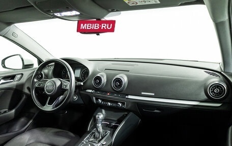 Audi A3, 2018 год, 1 999 700 рублей, 9 фотография