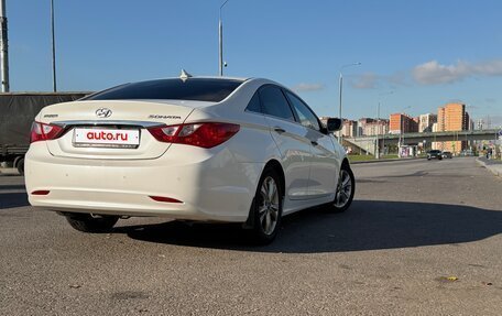 Hyundai Sonata VI, 2011 год, 960 000 рублей, 5 фотография