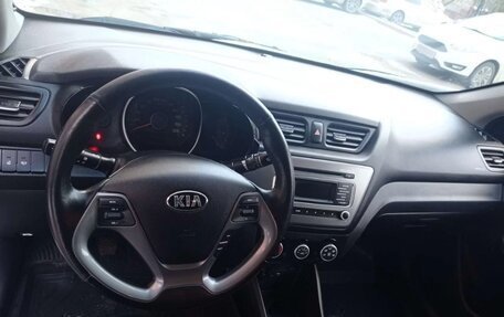 KIA Rio III рестайлинг, 2016 год, 750 000 рублей, 3 фотография
