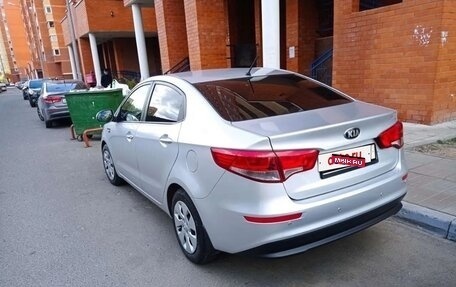 KIA Rio III рестайлинг, 2016 год, 750 000 рублей, 2 фотография