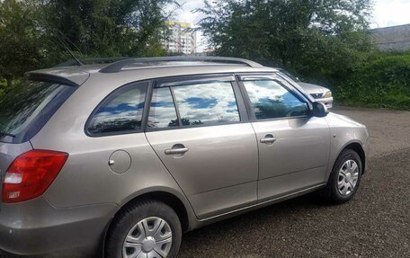 Skoda Fabia II, 2011 год, 499 000 рублей, 3 фотография
