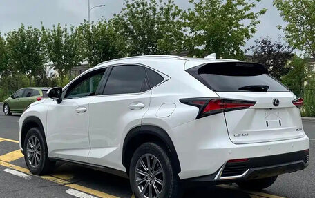 Lexus NX I, 2021 год, 2 650 000 рублей, 4 фотография