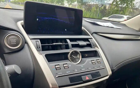 Lexus NX I, 2021 год, 2 650 000 рублей, 11 фотография