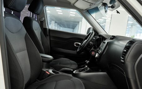 KIA Soul II рестайлинг, 2017 год, 1 209 000 рублей, 15 фотография