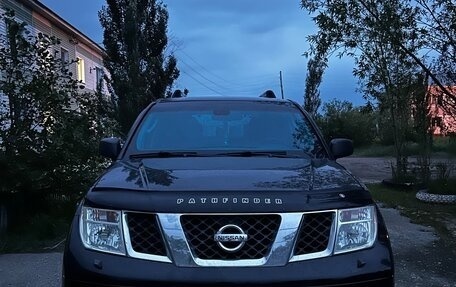 Nissan Pathfinder, 2006 год, 1 000 000 рублей, 1 фотография