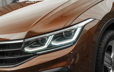 Volkswagen Tiguan II, 2021 год, 2 860 000 рублей, 8 фотография