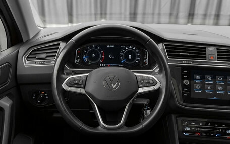 Volkswagen Tiguan II, 2021 год, 2 860 000 рублей, 15 фотография