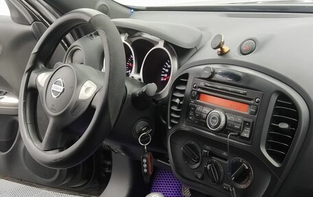 Nissan Juke II, 2013 год, 950 000 рублей, 14 фотография