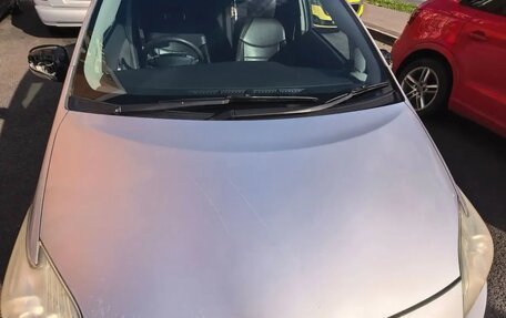 Toyota Prius, 2010 год, 900 000 рублей, 16 фотография