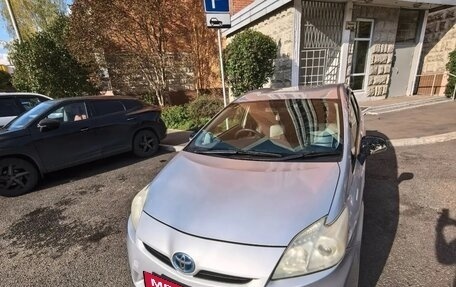 Toyota Prius, 2010 год, 900 000 рублей, 22 фотография