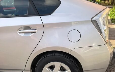 Toyota Prius, 2010 год, 900 000 рублей, 29 фотография
