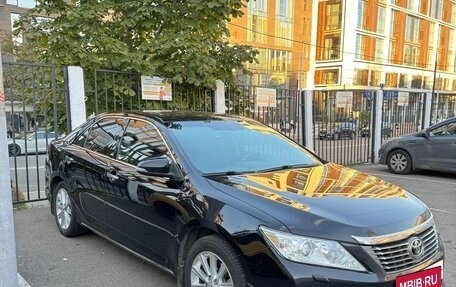 Toyota Camry, 2014 год, 1 650 000 рублей, 2 фотография