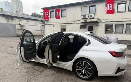 BMW 3 серия, 2021 год, 3 750 000 рублей, 11 фотография