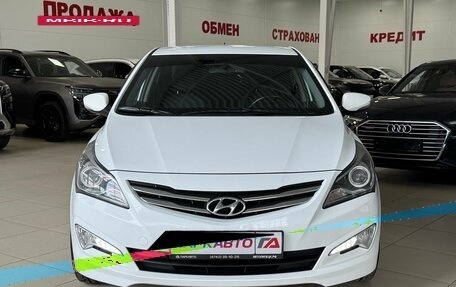 Hyundai Solaris II рестайлинг, 2015 год, 1 095 000 рублей, 2 фотография
