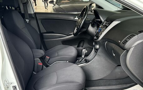 Hyundai Solaris II рестайлинг, 2015 год, 1 095 000 рублей, 18 фотография