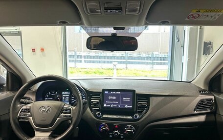 Hyundai Solaris II рестайлинг, 2021 год, 1 400 000 рублей, 15 фотография