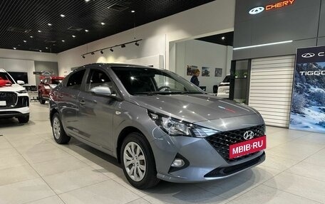 Hyundai Solaris II рестайлинг, 2021 год, 1 400 000 рублей, 3 фотография