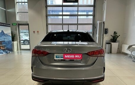 Hyundai Solaris II рестайлинг, 2021 год, 1 400 000 рублей, 5 фотография