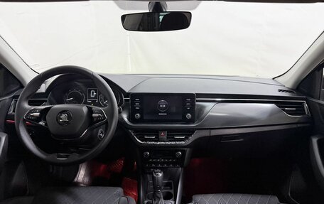 Skoda Rapid II, 2021 год, 1 750 000 рублей, 11 фотография