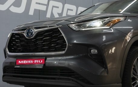 Toyota Highlander, 2021 год, 5 985 000 рублей, 6 фотография