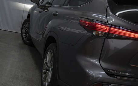 Toyota Highlander, 2021 год, 5 985 000 рублей, 12 фотография