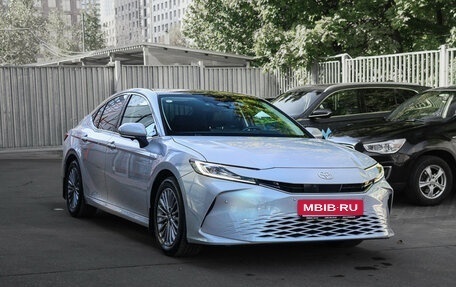 Toyota Camry, 2024 год, 3 250 000 рублей, 3 фотография