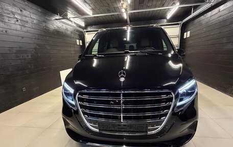 Mercedes-Benz V-Класс, 2025 год, 12 500 000 рублей, 2 фотография