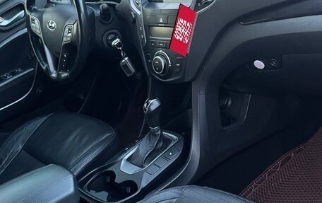 Hyundai Santa Fe III рестайлинг, 2012 год, 1 450 000 рублей, 27 фотография