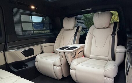 Mercedes-Benz V-Класс, 2023 год, 9 400 000 рублей, 17 фотография