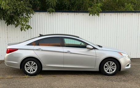 Hyundai Sonata VI, 2010 год, 1 110 000 рублей, 2 фотография