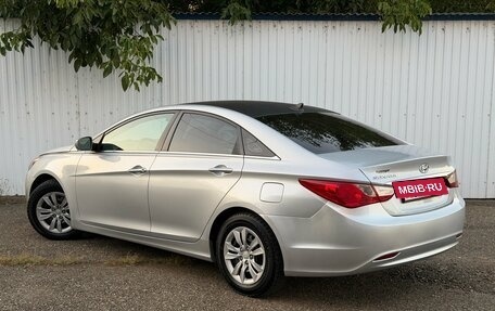 Hyundai Sonata VI, 2010 год, 1 110 000 рублей, 5 фотография