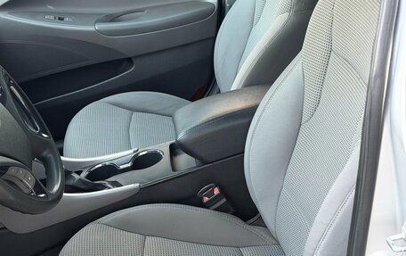 Hyundai Sonata VI, 2010 год, 1 110 000 рублей, 13 фотография