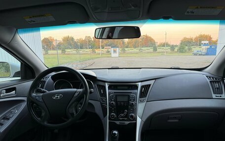 Hyundai Sonata VI, 2010 год, 1 110 000 рублей, 10 фотография