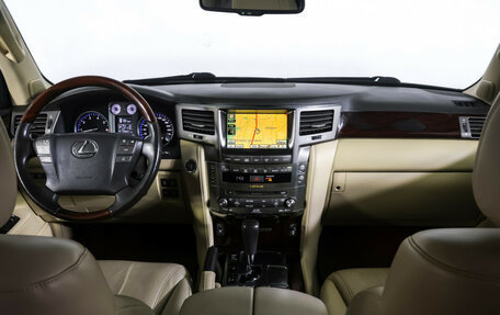 Lexus LX III, 2011 год, 3 990 000 рублей, 15 фотография