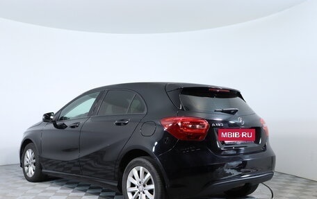 Mercedes-Benz A-Класс, 2016 год, 1 637 960 рублей, 8 фотография