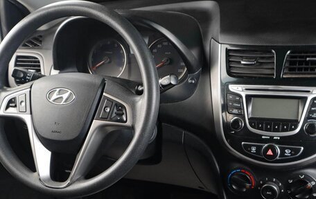 Hyundai Solaris II рестайлинг, 2015 год, 649 000 рублей, 11 фотография