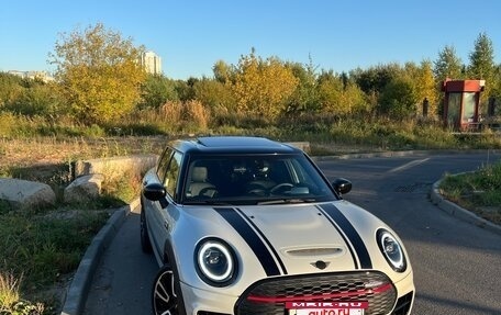 MINI Clubman, 2022 год, 4 500 000 рублей, 8 фотография