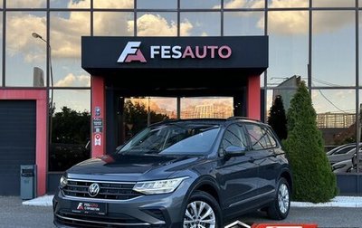 Volkswagen Tiguan II, 2020 год, 2 680 000 рублей, 1 фотография