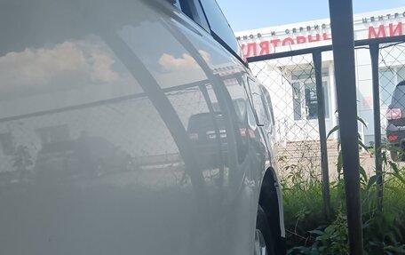 Toyota Sienna III, 2010 год, 1 800 000 рублей, 5 фотография