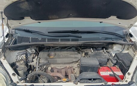 Toyota Sienna III, 2010 год, 1 800 000 рублей, 24 фотография