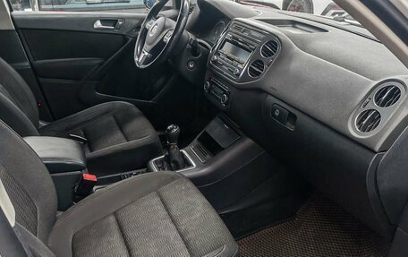 Volkswagen Tiguan I, 2013 год, 1 219 900 рублей, 24 фотография