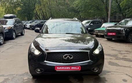 Infiniti QX70, 2017 год, 2 780 000 рублей, 1 фотография